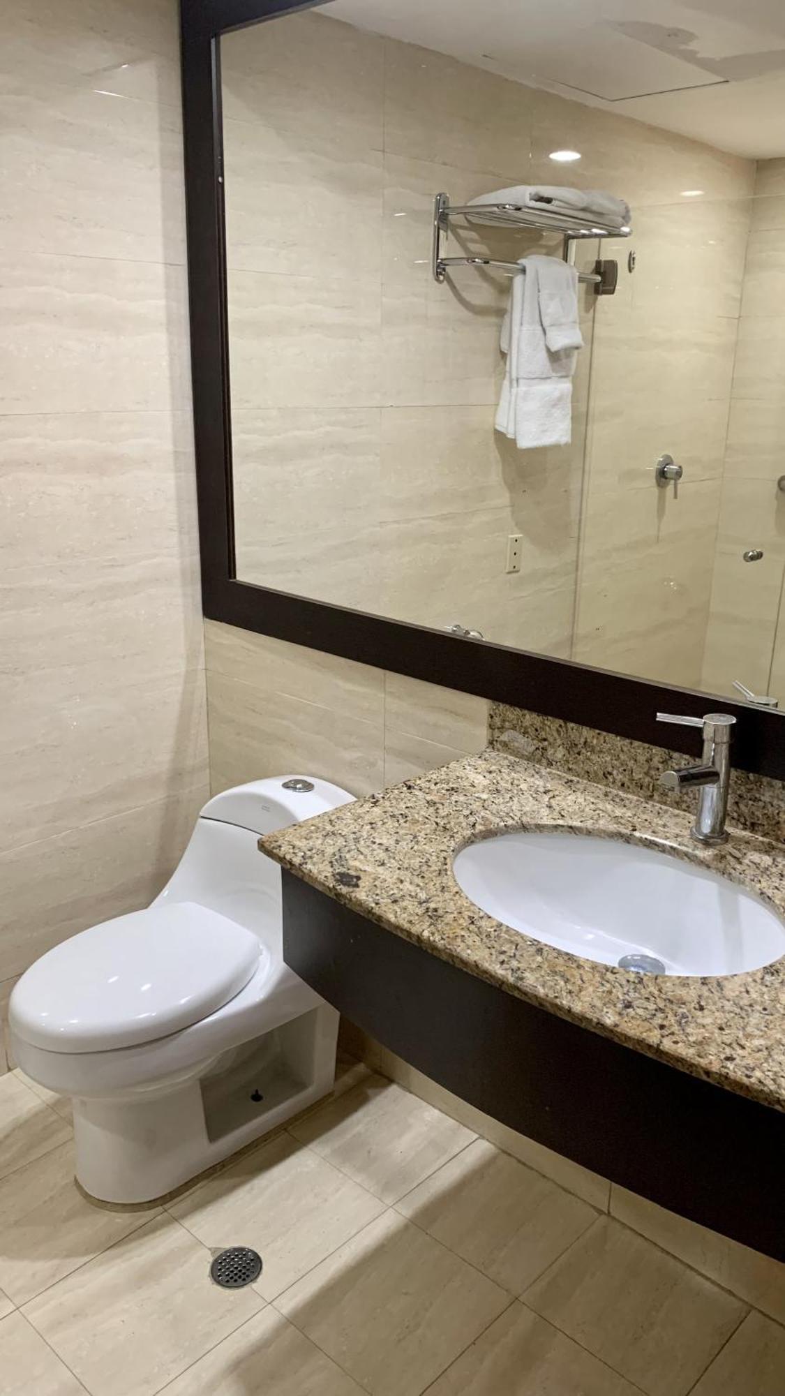 Hotel Chacao Suites Каракас Екстер'єр фото